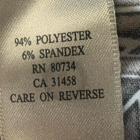 BCBGMaxAzria Wrap Midi Dress size XS cap pleated sleeves chevron modern print - Picture 8 of 10